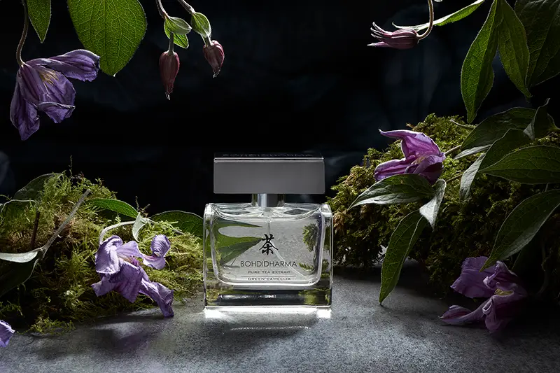 perfume-photographer, product-photographer-maidenhead, advertising-photography, product-photography, photographer-london, photographer-maidenhead, photographer-berkshire, studio-photographer,